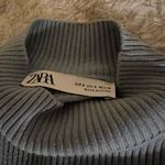 ZARA Light Blue Backless sweater Photo 2