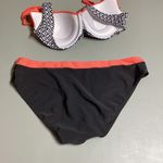 NWOT Coralish Pink, Black, and White Printed Bikini Top and Bottoms Size XL Multiple Photo 4