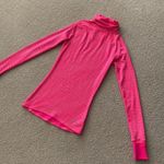Under Armour Fitted Long Sleeve Turtleneck Top Shirt Hot Pink Size XS Like New Photo 1