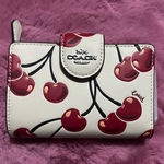 Coach  Cherry Wallet Medium Corner Zip Photo 0