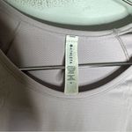 Athleta  Purple Womens Crew Curved Hem Performance‎ Athletic Shirt M CP2003 Photo 2