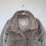 Abercrombie & Fitch A&F Faux Fur Mini Puffer Jacket Medium Photo 2