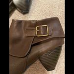 Short Brown boots Size 10 Photo 1