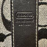 Coach  cross body purse Photo 2