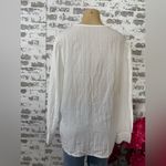 Elegant White Lace Blouse Size undefined Photo 3