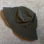 Lululemon Bucket Hat Reversible Photo 0