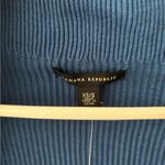 Banana Republic Women’s‎  short sweater. Photo 2