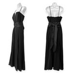 White by Vera Wang | 10 | Black V Photo 4