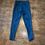 Victoria's Secret Victoria’s Secret blue scalloped mesh hem knockout tight S leggings Photo 2