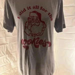 Gray Santa Claus 'I did it all for the cookies' T Photo 1