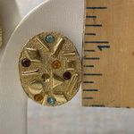 Vtg Sarah Coventry Gold Tone Oval Earrings Multicolor Stones Signed Clip on Photo 4