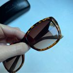 Oscar de la Renta  Vintage Tortoise Shell Sunglasses Sunnies with Case Photo 2