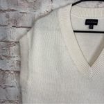 Club Monaco  Wool Blend V-neck Sweater Vest in Cream Size Small Photo 1