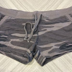 Z Supply  Women’s Gray Camouflage Sweat Tie Shorts Size Large Photo 0