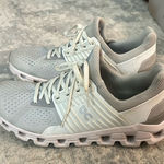 on cloud  (cloudswift) Photo 0