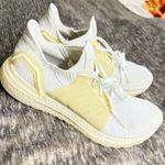 Adidas ULTRA BOOST TRIPLE WHITE ATHLETIC MEN'S Size 10 Photo 1