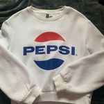 H&M pepsi cropped crewneck  Photo 0