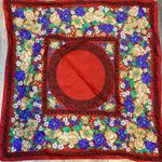 Square floral scarf Red Photo 0