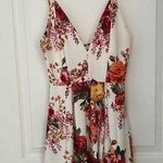 January 7 Floral dress Photo 1