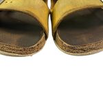 Birkenstock Arizona Gold Sandals 38 Womens 7 has some wear Photo 3