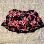 Charlotte Russe Black floral S shorts Photo 3