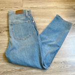 Madewell  High Rise Classic Straight Jean Slightly Distressed Size 27 Photo 1