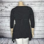 CHAUS NEW YORK  NWT Size XL Black & White Polka Dot Sharkbite Hem Blouse Top Photo 2