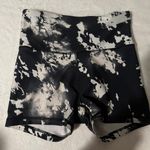 Balance Collection biker shorts Photo 0