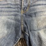 BKE Buckle  Payton Universal Fit Mid Rise Capri Size 30 Photo 2