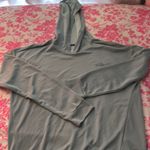 The North Face Long Sleeve Photo 1