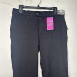 Lee Women's Size 10p Black regular fit ,straight leg,mid Rise Knit Pants Photo 1