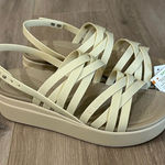 Crocs  Brooklyn Strappy Women Size 11 Ivory Bone Platform Sandals 206751 LiteRide Photo 0