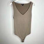 EXPRESS Body Contour Vneck Bodysuit Blush Beige Tan S Small Tank Silky Photo 2