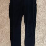 Fabletics Mid-Rise 7/8 Pocket Legging Photo 3