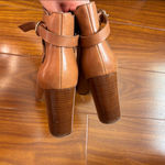 Sézane Sezane High Jonas Natural Heritage Bovine Leather Cognac Heeled Buckle Booties Photo 3