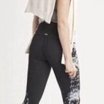 Alo Yoga  Black White Dark Krystal Graphic High Waisted Airbrush Workout Leggings Photo 0