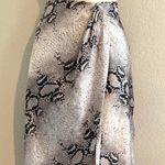 Dress Forum NWT snake skin pattern  LA skirt. Sz S Photo 5