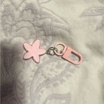 Source Unknown NWOT Keychain Set Photo 7