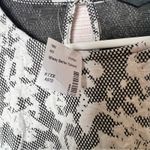 Ellen Tracy  Women’s Long Sleeve Drawstring Waist Tie Sweater Blouse Sz M Photo 9