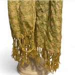 Women's Green Geometric Scarf with Fringe Fall Accessory Photo 4