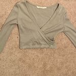 Light Olive Green Long Sleeve Crop Top Photo 1