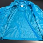Iceberg lightweight rain jacket Size M Photo 3