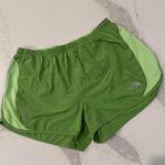 The North Face Athletic Running Shorts Women's Medium Green Lined Flight Series Photo 0