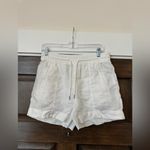 Athleta  100% Linen White Shorts Size 4 Photo 4