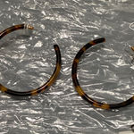 J.Crew Tortoiseshell Hoop Earrings Resin Lightweight Round Fashion Jewelry Photo 0