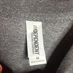 NWT Independent Trading Company Gray Volleyball USA Sweatshirt Size Medium Photo 2