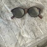 H&M Women’s sunglasses Photo 5