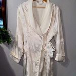 Victoria's Secret Victoria’s Secret Ivory Terry Lined Robe OSFM Photo 0