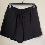 CeCe BRAND NEW Womens Casual Lightweight Drawstring Shorts in Black, Size: Small Photo 3