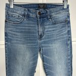 Abercrombie & Fitch Harper Low Rise Ankle Frayed Hem Medium Wash Size 26/2 Photo 9